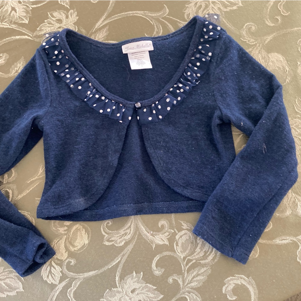 Sweater shrug